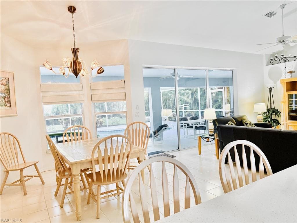 10264 Wood Ibis AVE-10