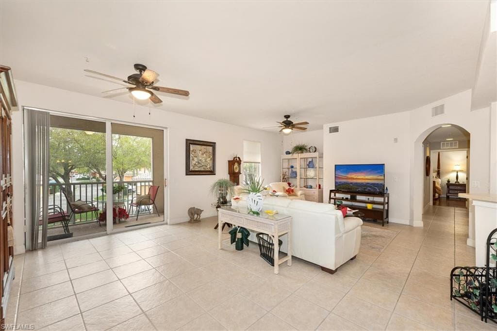 3957 Pomodoro CIR 201-5