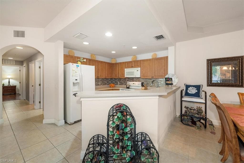 3957 Pomodoro CIR 201-16