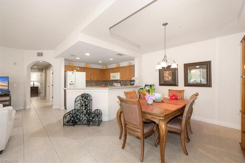 3957 Pomodoro CIR 201-8