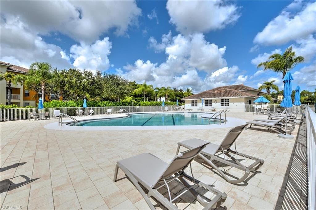3957 Pomodoro CIR 201-50