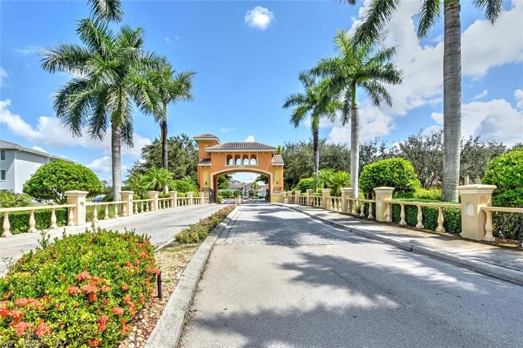 3957 Pomodoro CIR 201-3