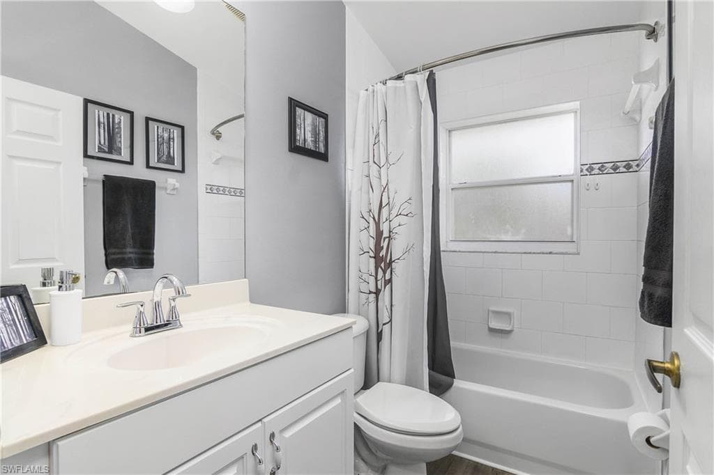 7749 Victoria Cove CT-16