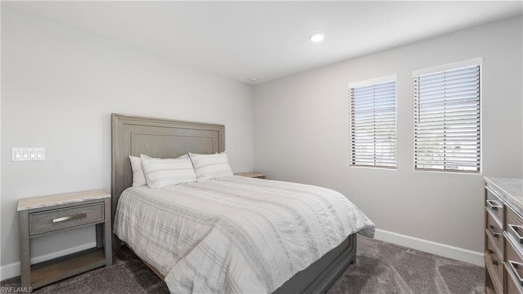 10428 Ventana LN-22