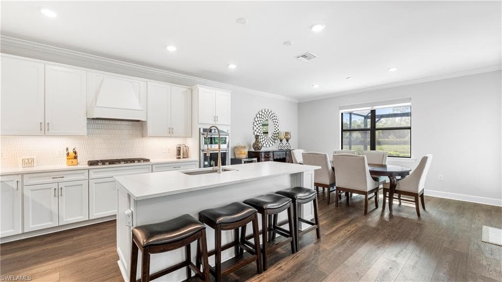10428 Ventana LN-4