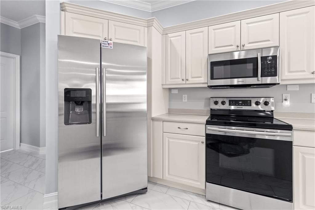 20428 Torre Del Lago ST-26