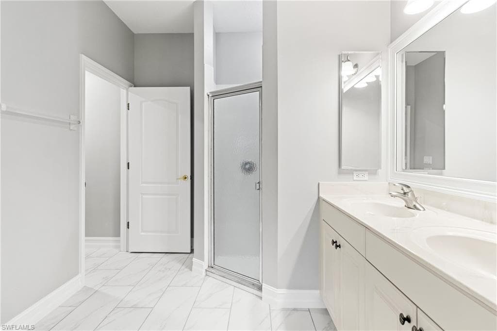 20428 Torre Del Lago ST-15