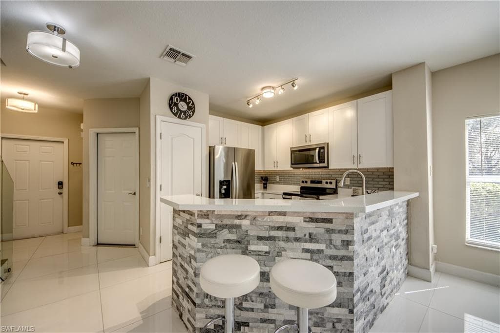 8531 Athena CT-7