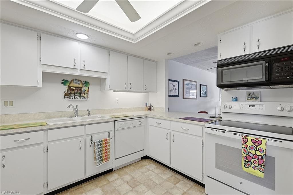 4005 SE 19th PL 8-9
