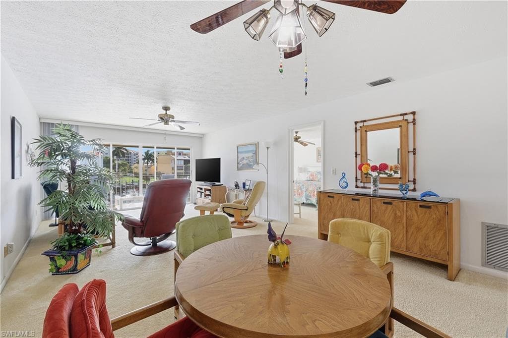 4005 SE 19th PL 8-18