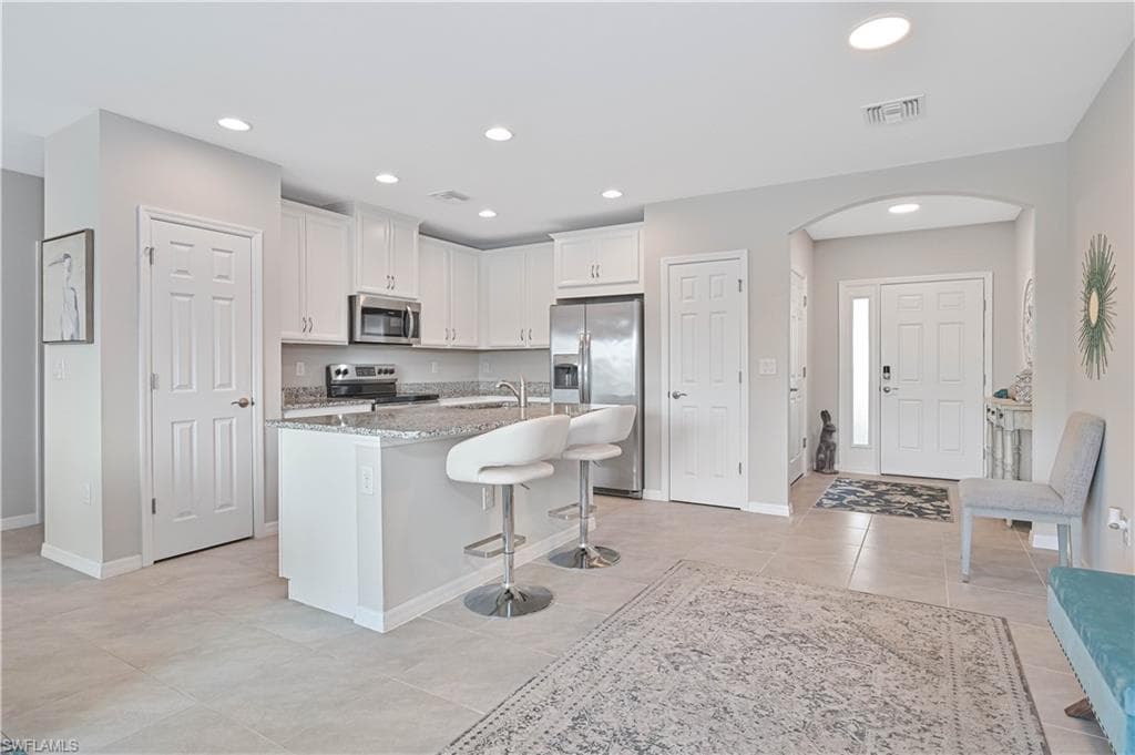 3718 Crofton CT-8