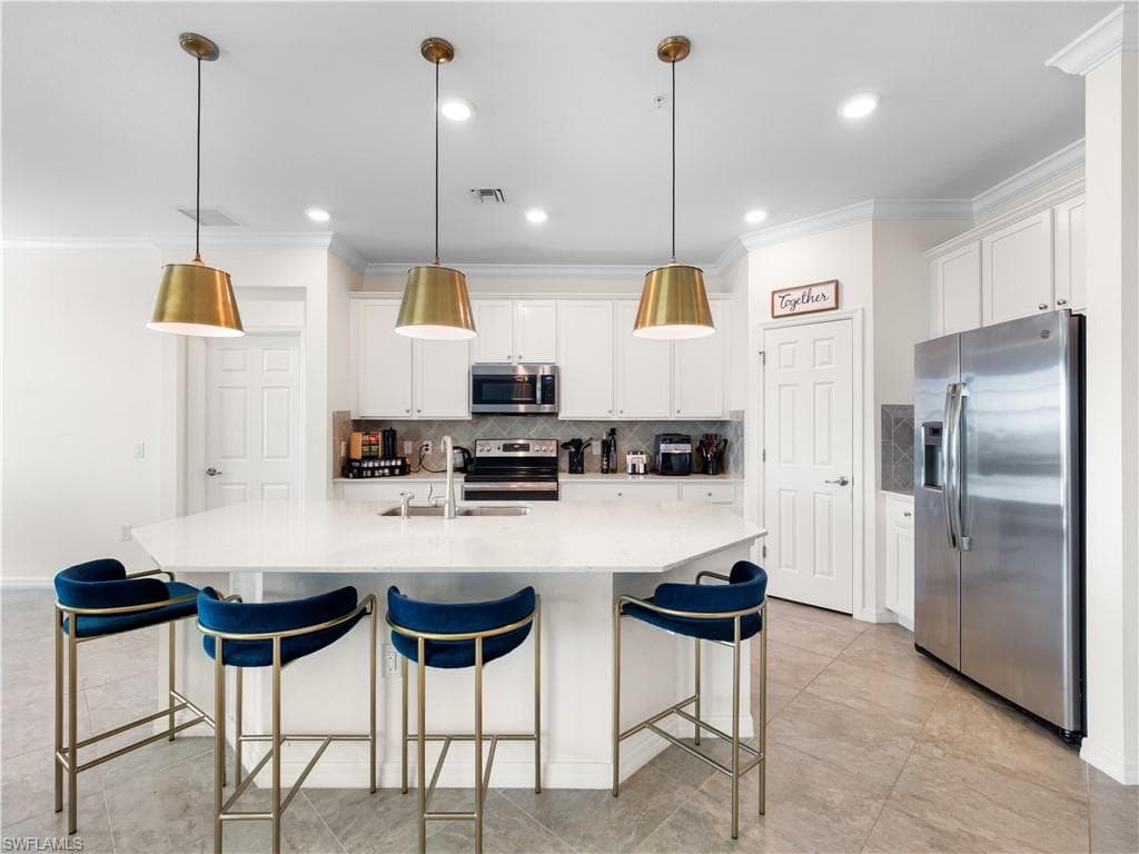 11785 Grand Belvedere WAY 202-7