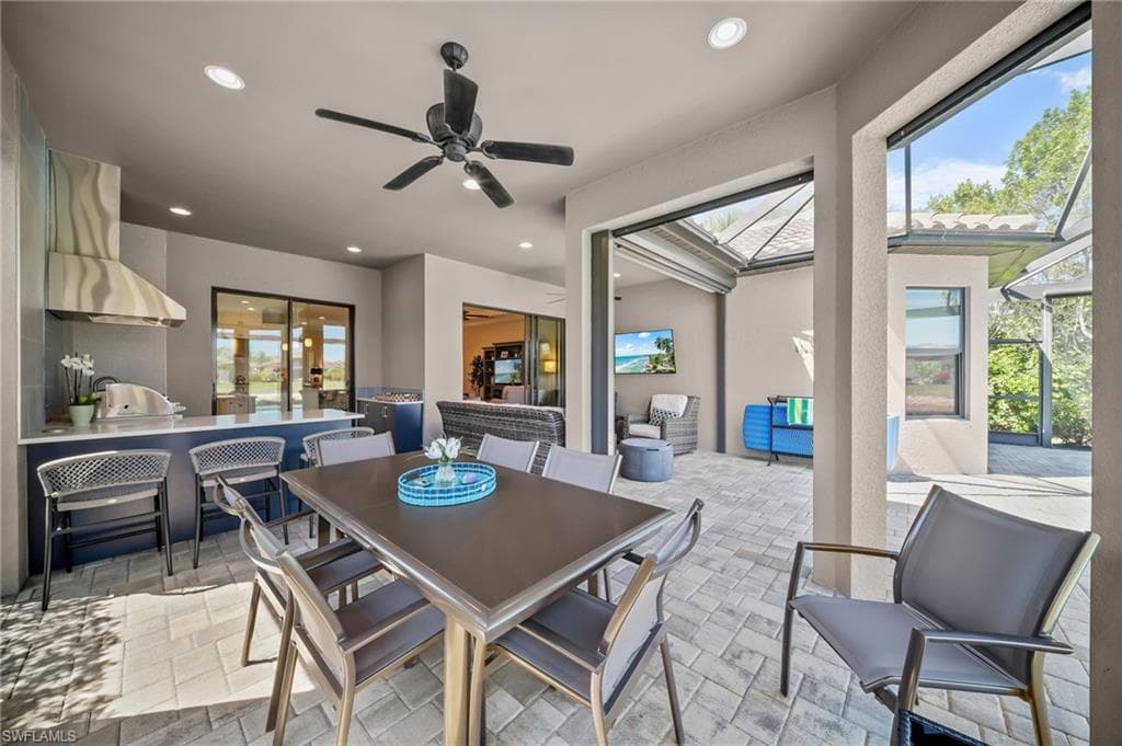 9361 Terresina DR-33