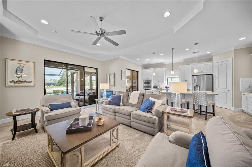 9361 Terresina DR-3