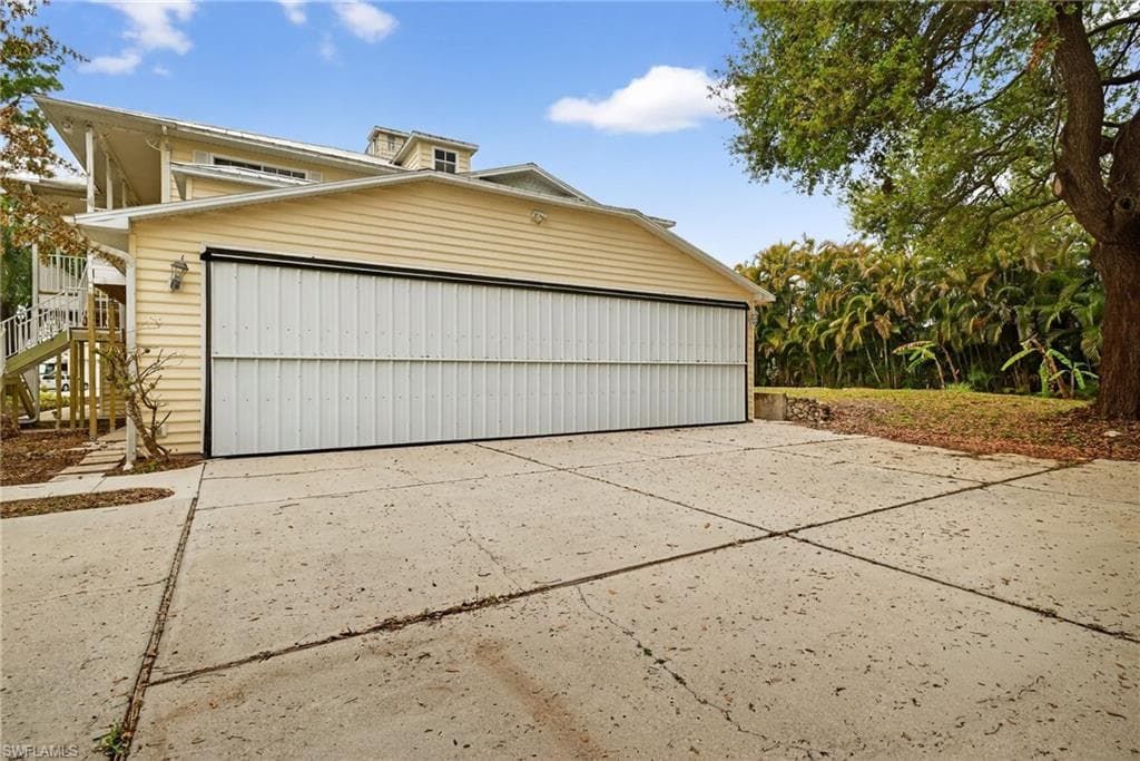 14941 Center ST-2