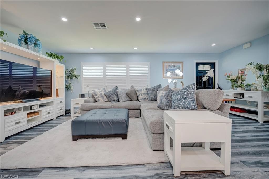 1089 N Town And River DR-5