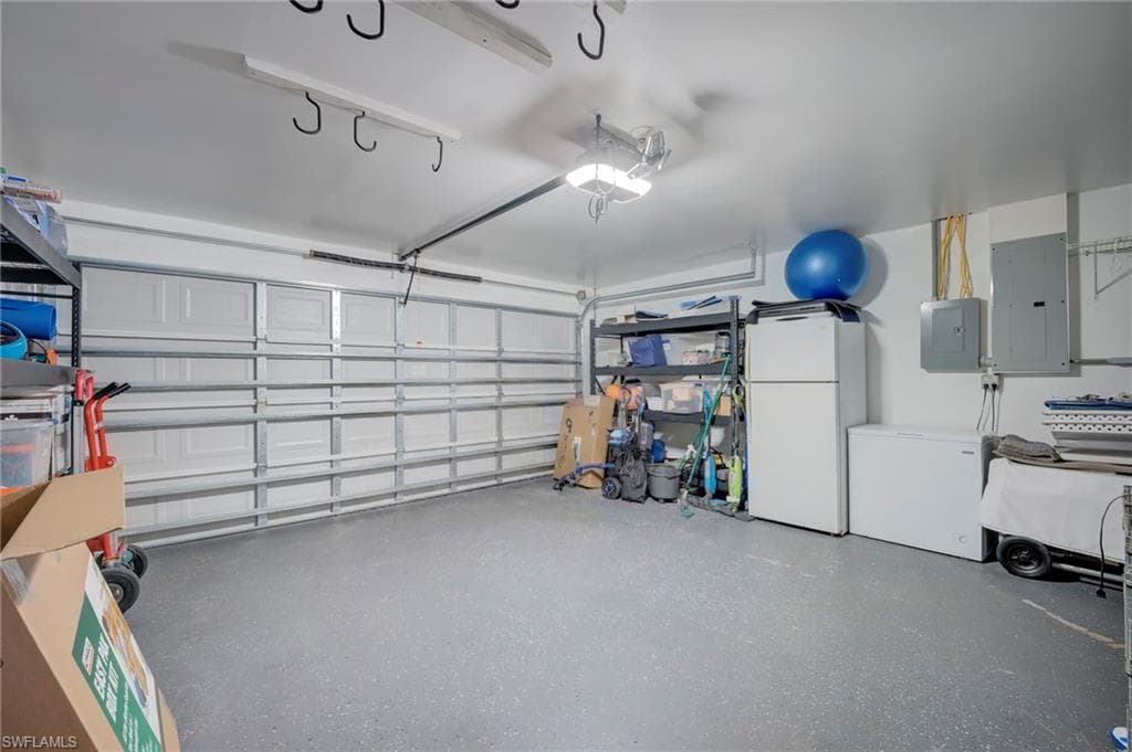 1089 N Town And River DR-20