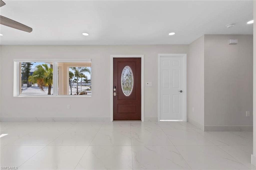 107 Albatross ST-24