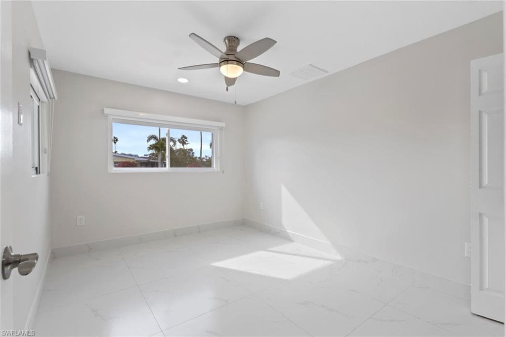 107 Albatross ST-20