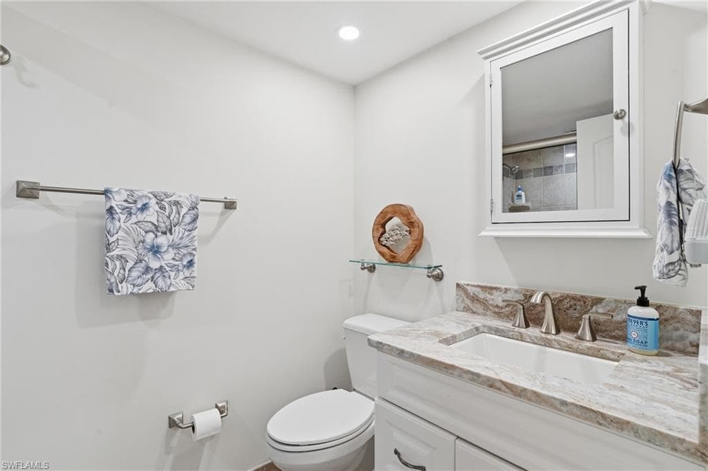 8403 Estero BLVD 201-33