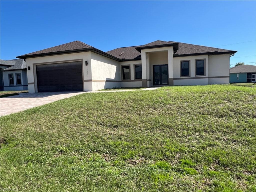 11153 Carnegie AVE-39