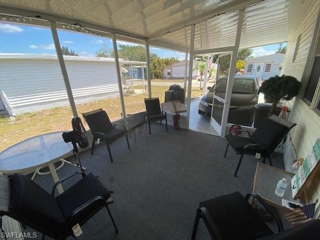 2727 Indianwood DR-8