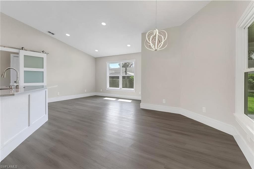 270 Madison DR-5