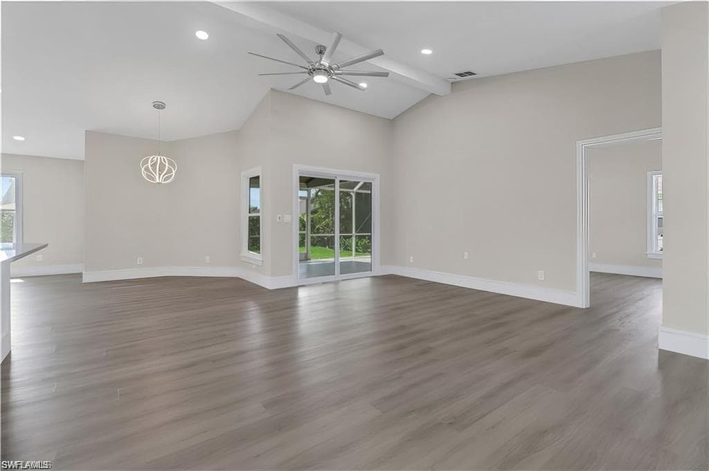 270 Madison DR-17