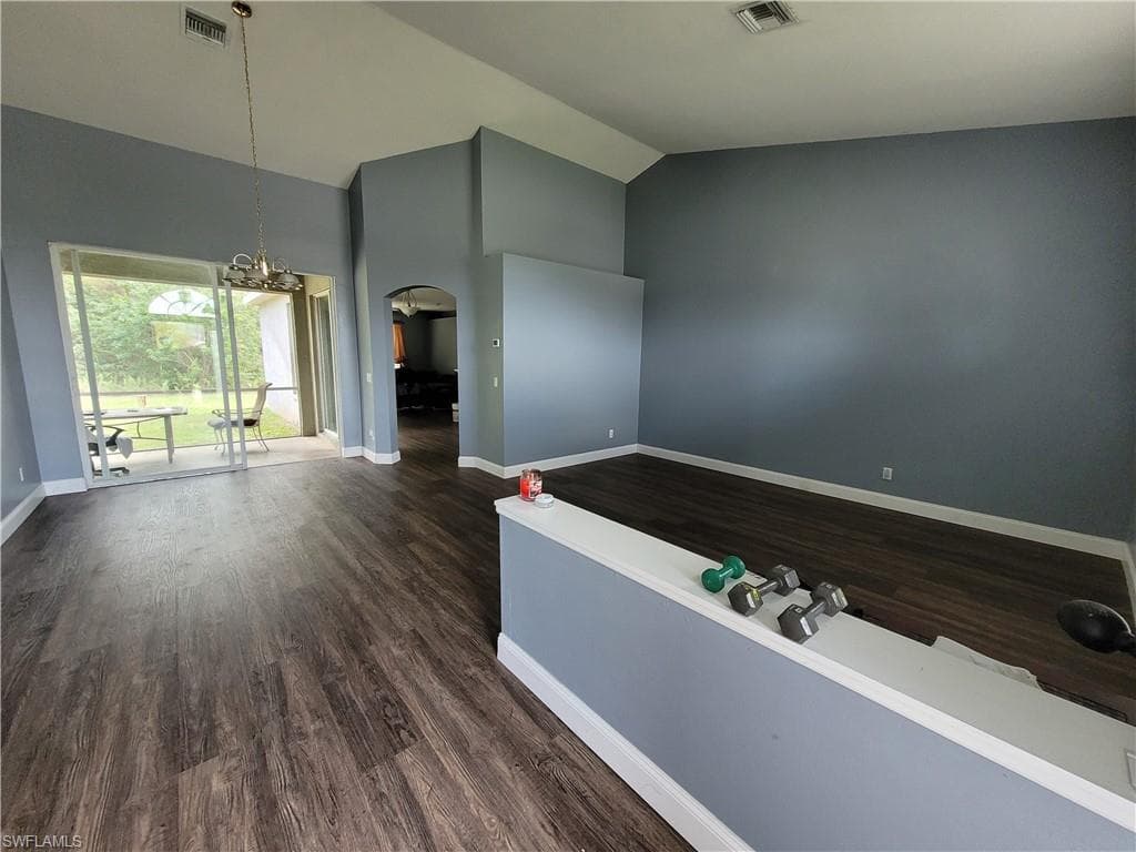 4409 Varsity Lakes DR-12