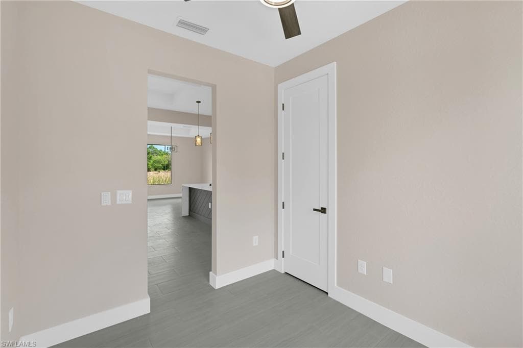 6029 Keystone Cir-23
