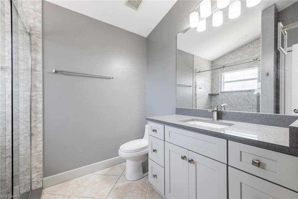 9273 Palm Island CIR-22