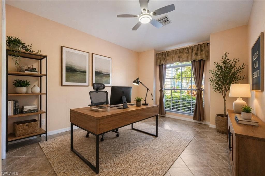 9273 Palm Island CIR-26