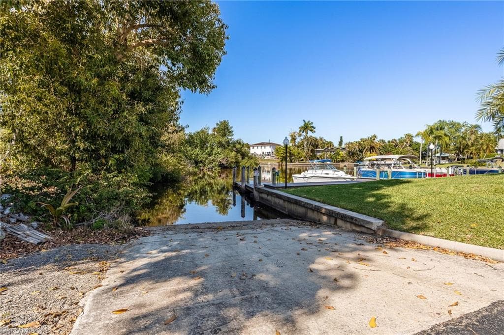 9273 Palm Island CIR-39