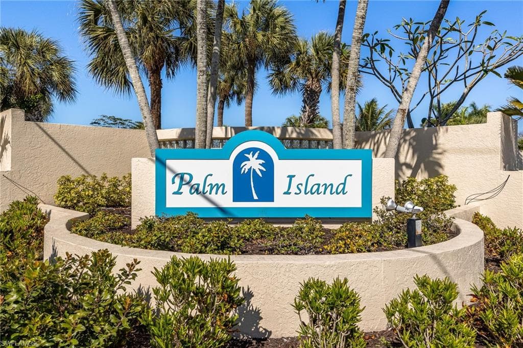 9273 Palm Island CIR-38