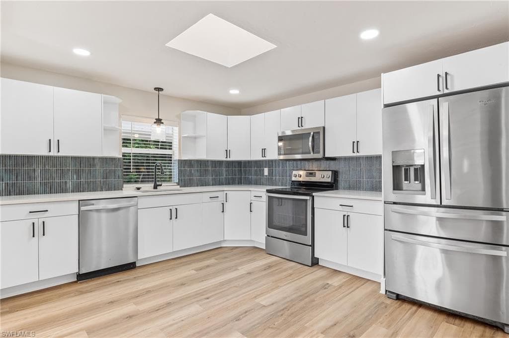 1342 Alhambra DR-4