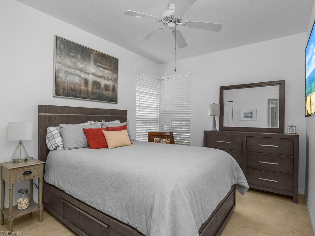 3940 Windward Passage CIR 102-22