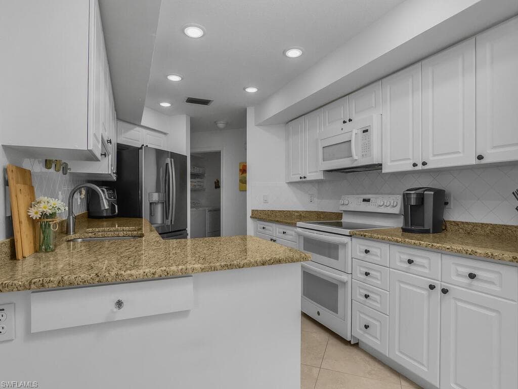 3940 Windward Passage CIR 102-16