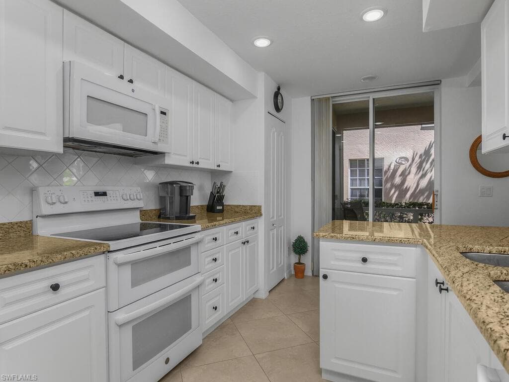 3940 Windward Passage CIR 102-14