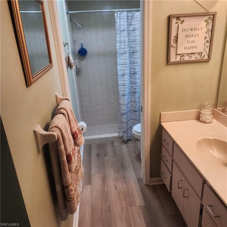 188 Willoughby DR-10