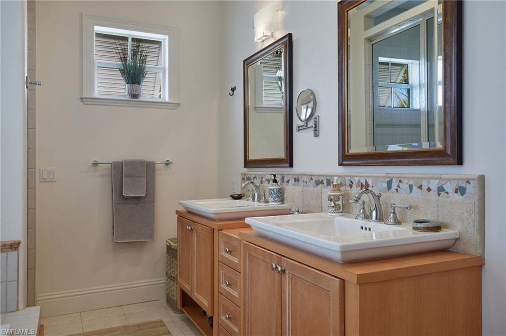 16247 Boyce DR-15