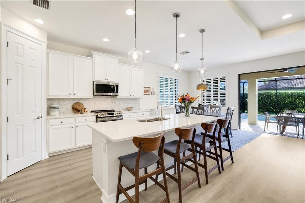 16357 Aberdeen WAY-4