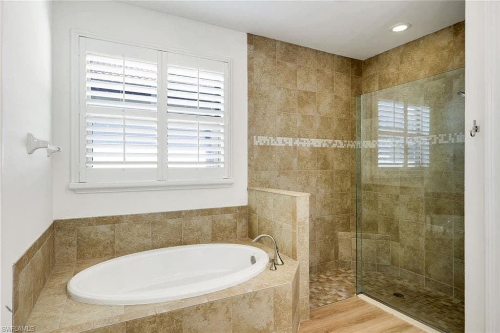 16357 Aberdeen WAY-23