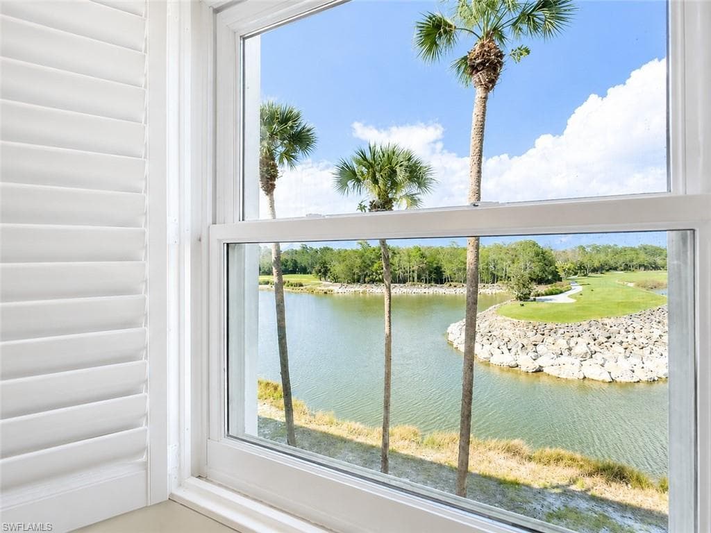 8555 Naples Heritage DR 237-6