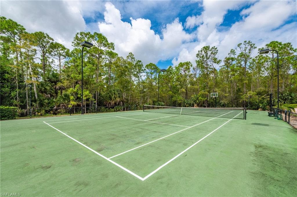 8555 Naples Heritage DR 237-27