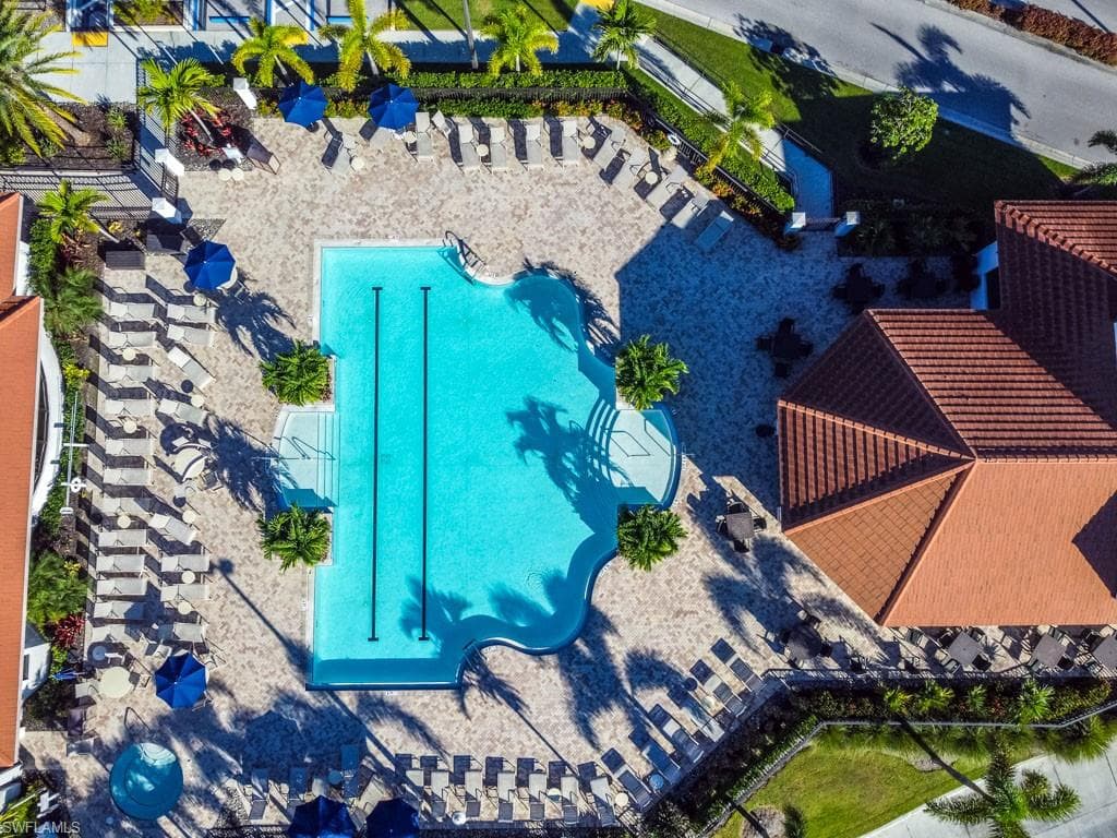 8555 Naples Heritage DR 237-30