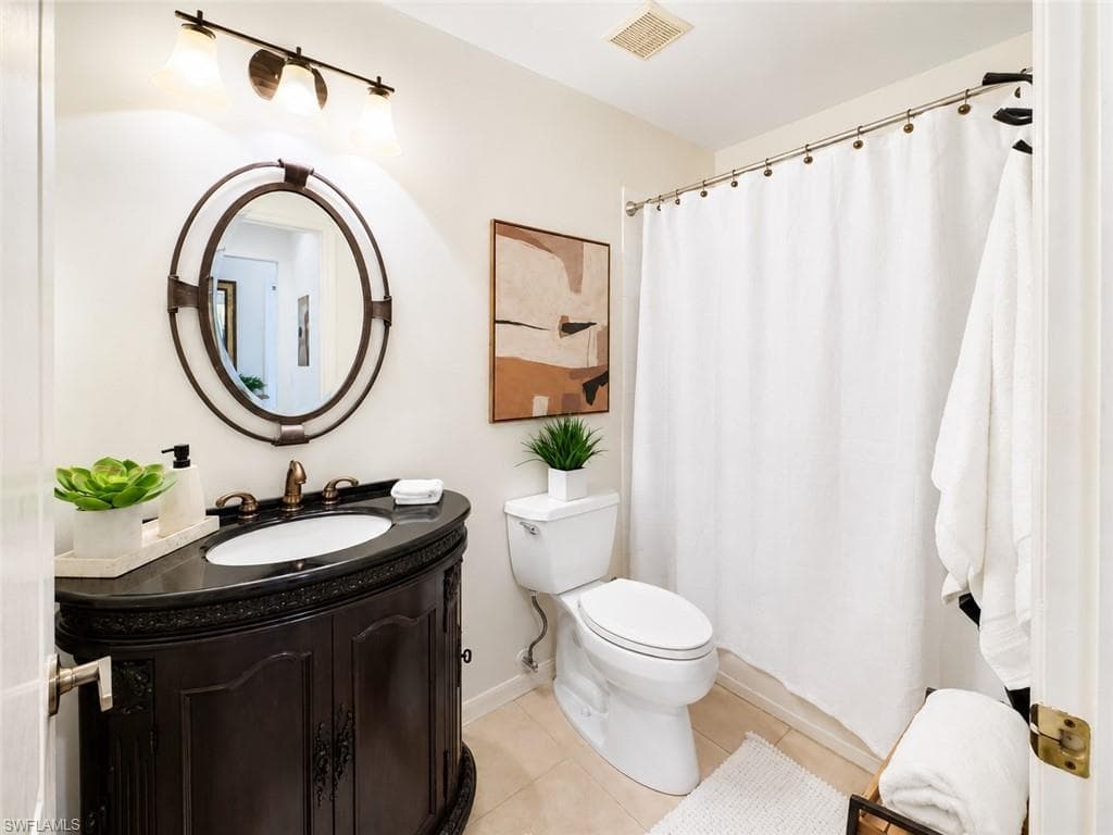 8555 Naples Heritage DR 237-20