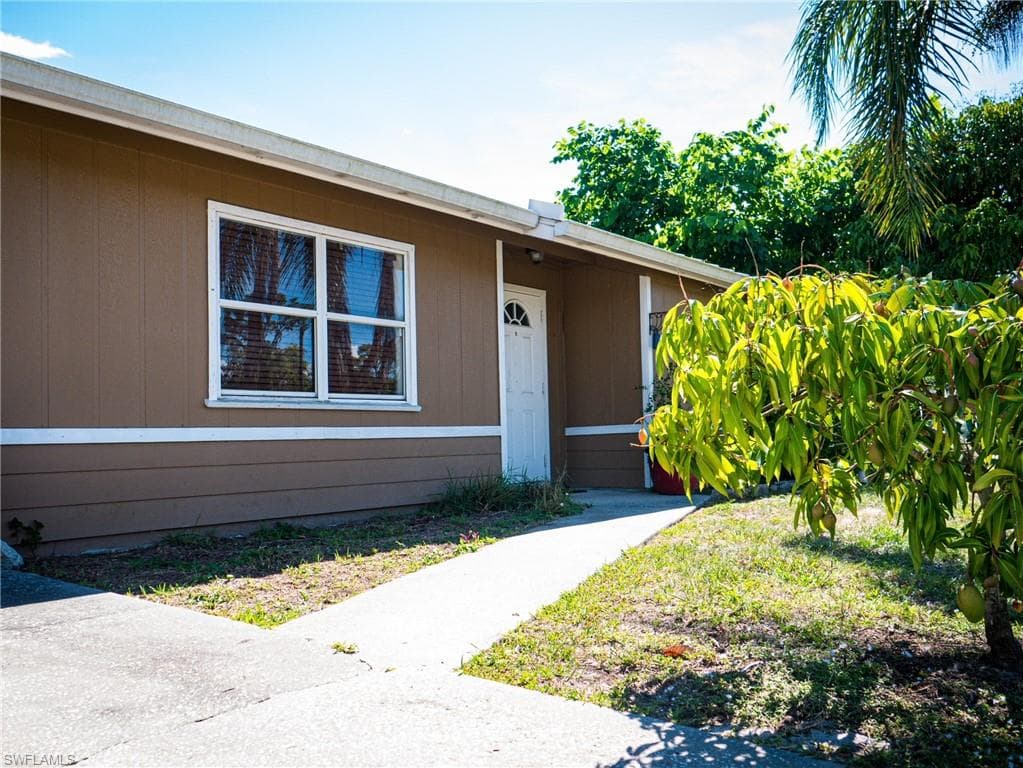 9140 San Carlos BLVD-4