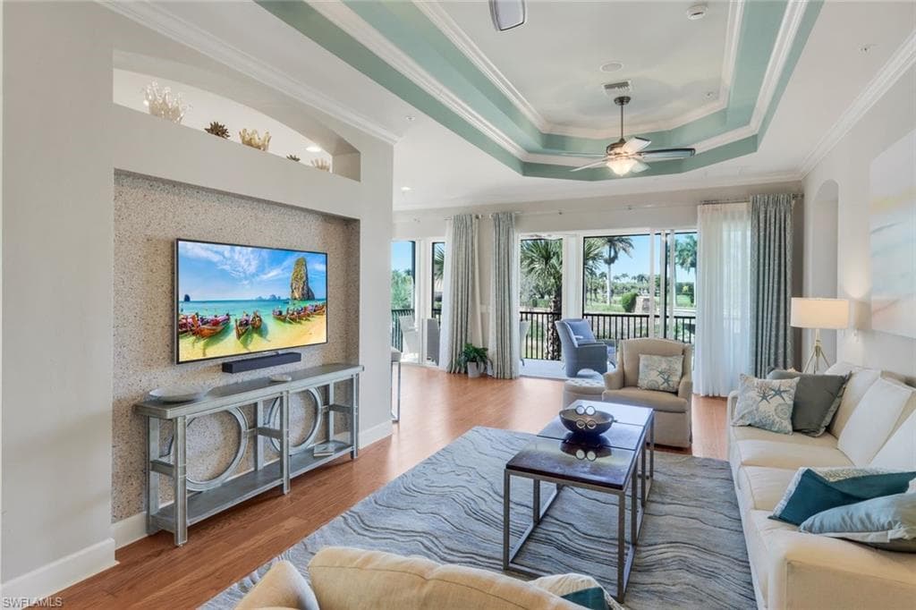 8835 Nautical Landing CIR 201-6