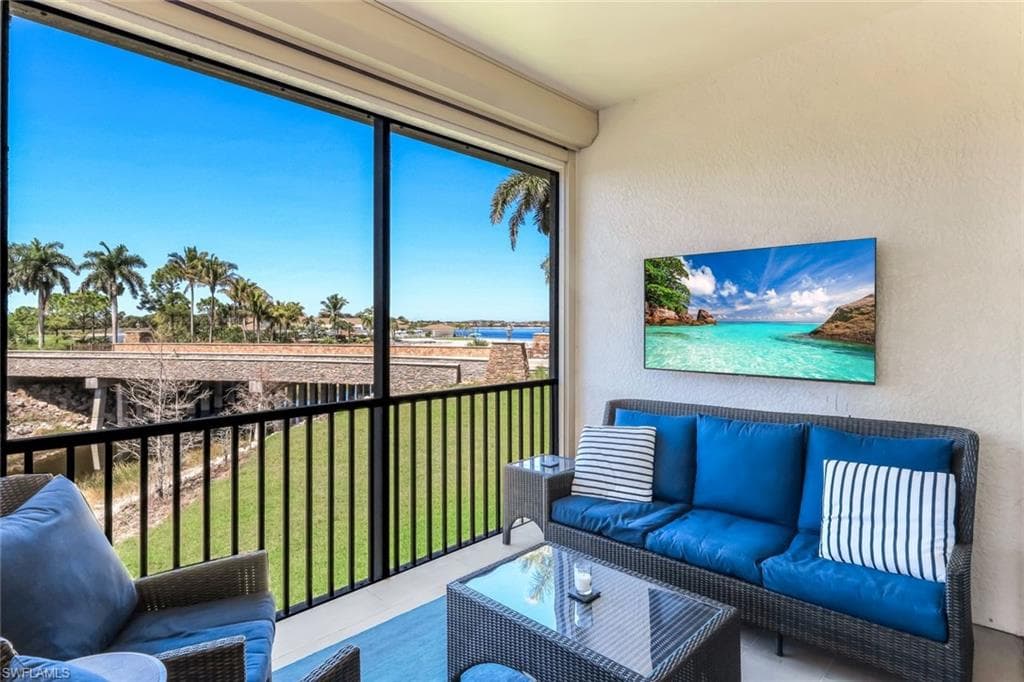 8835 Nautical Landing CIR 201-31