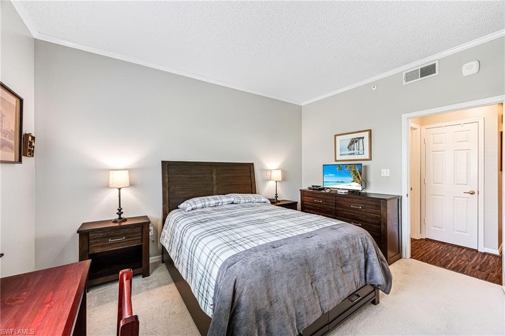 900 Arbor Lake DR 9-101-13
